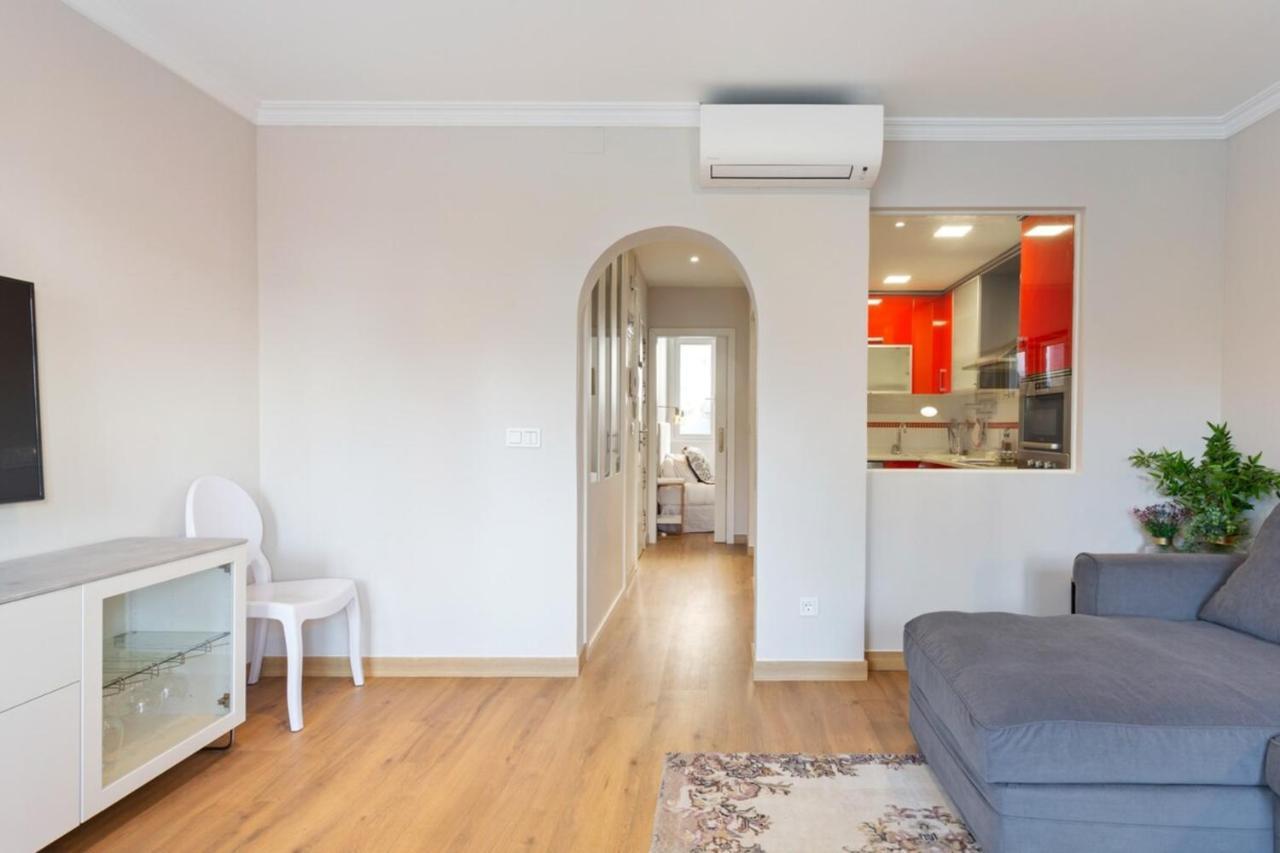 Elegant 1 Bedroom Apartment In The Heart Of Centro Madrid Eksteriør bilde