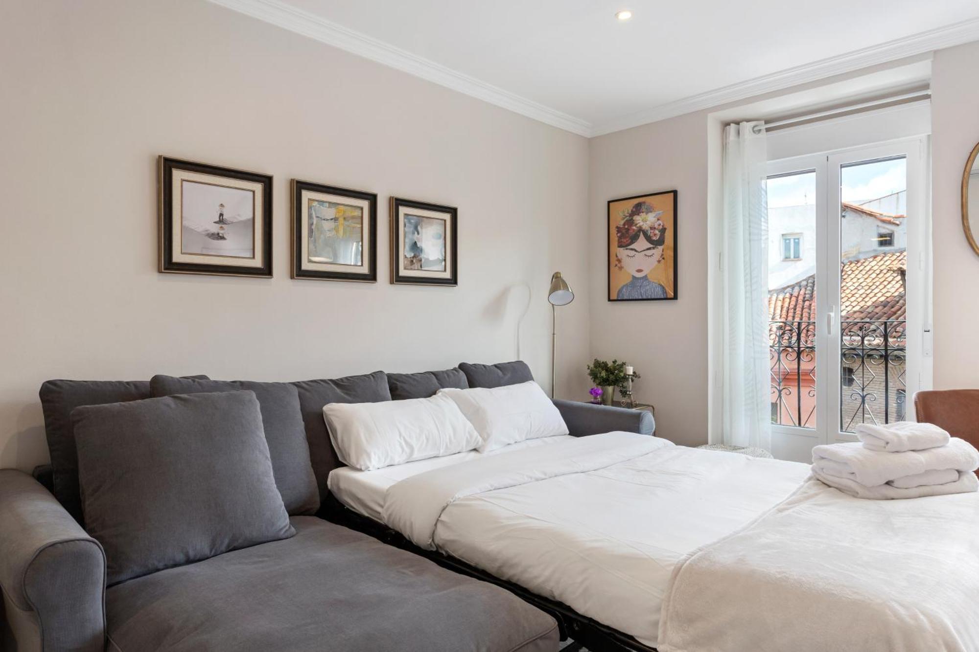 Elegant 1 Bedroom Apartment In The Heart Of Centro Madrid Eksteriør bilde