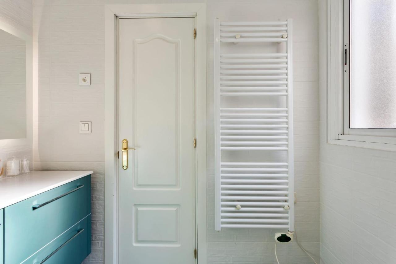 Elegant 1 Bedroom Apartment In The Heart Of Centro Madrid Eksteriør bilde